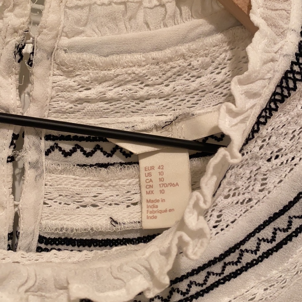H&M top - Picture 2 of 3